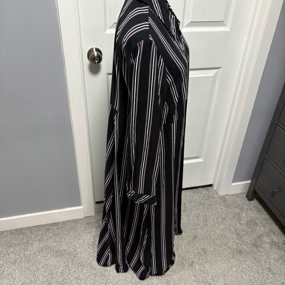 Torrid Duster - Picture 2 of 6